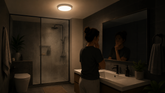 ¿Por qué la iluminación del baño suele parecer insuficiente?