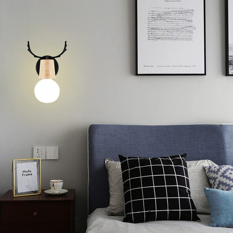 Lámpara de pared retro, paquete de 2, lámpara de pared de madera con diseño de asta creativa, iluminación de pared de metal vintage, lámparas de pared interiores ajustables para sala de estar, dormitorio, pasillo, decoración moderna