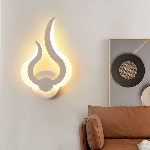 Lámpara de pared LED para interiores, lámpara de pared LED moderna de 12 W, blanco cálido 3000 K, 220 V, acrílico, forma de llama, luces nocturnas montadas, para sala de estar, pasillo, dormitorio, W18cm * H30cm